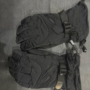 Kids snow/ski gloves